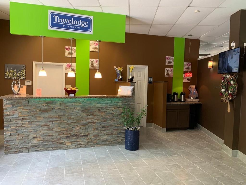Travelodge By Wyndham Lake George Ny Екстериор снимка