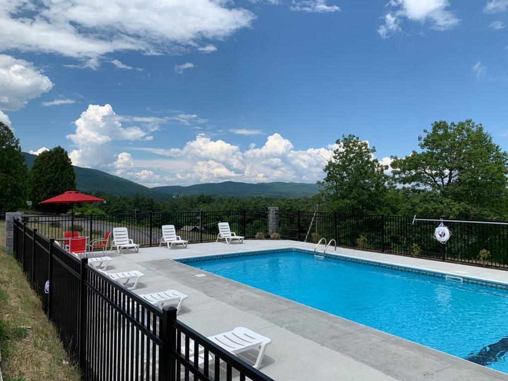 Travelodge By Wyndham Lake George Ny Екстериор снимка