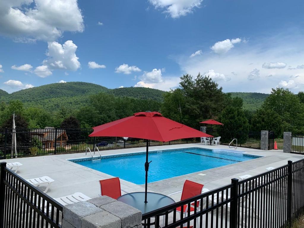 Travelodge By Wyndham Lake George Ny Екстериор снимка