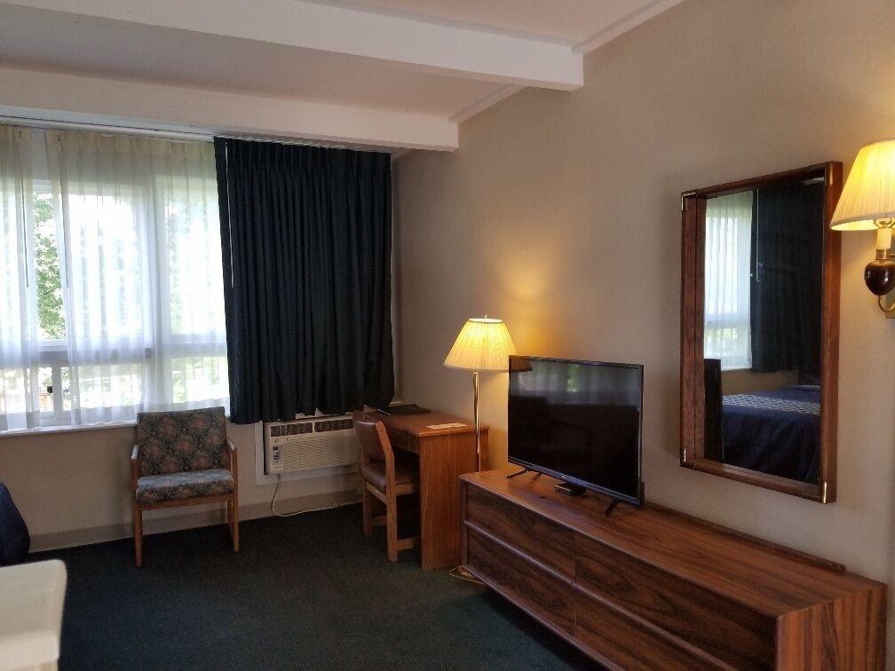 Travelodge By Wyndham Lake George Ny Екстериор снимка
